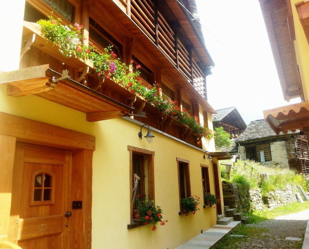 Отель Casa Walser Рива-Вальдоббия Экстерьер фото